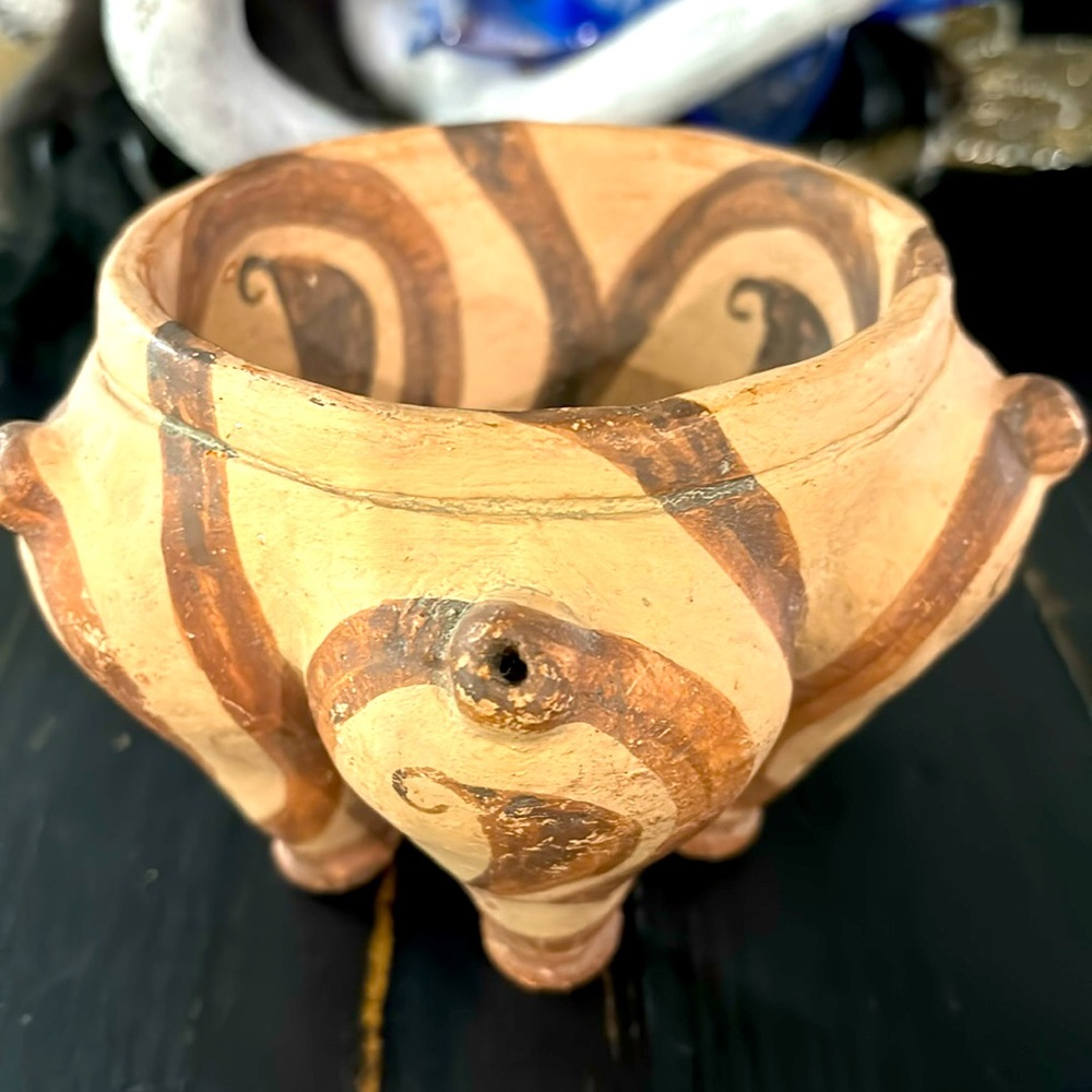 Vintage pottery shaker art